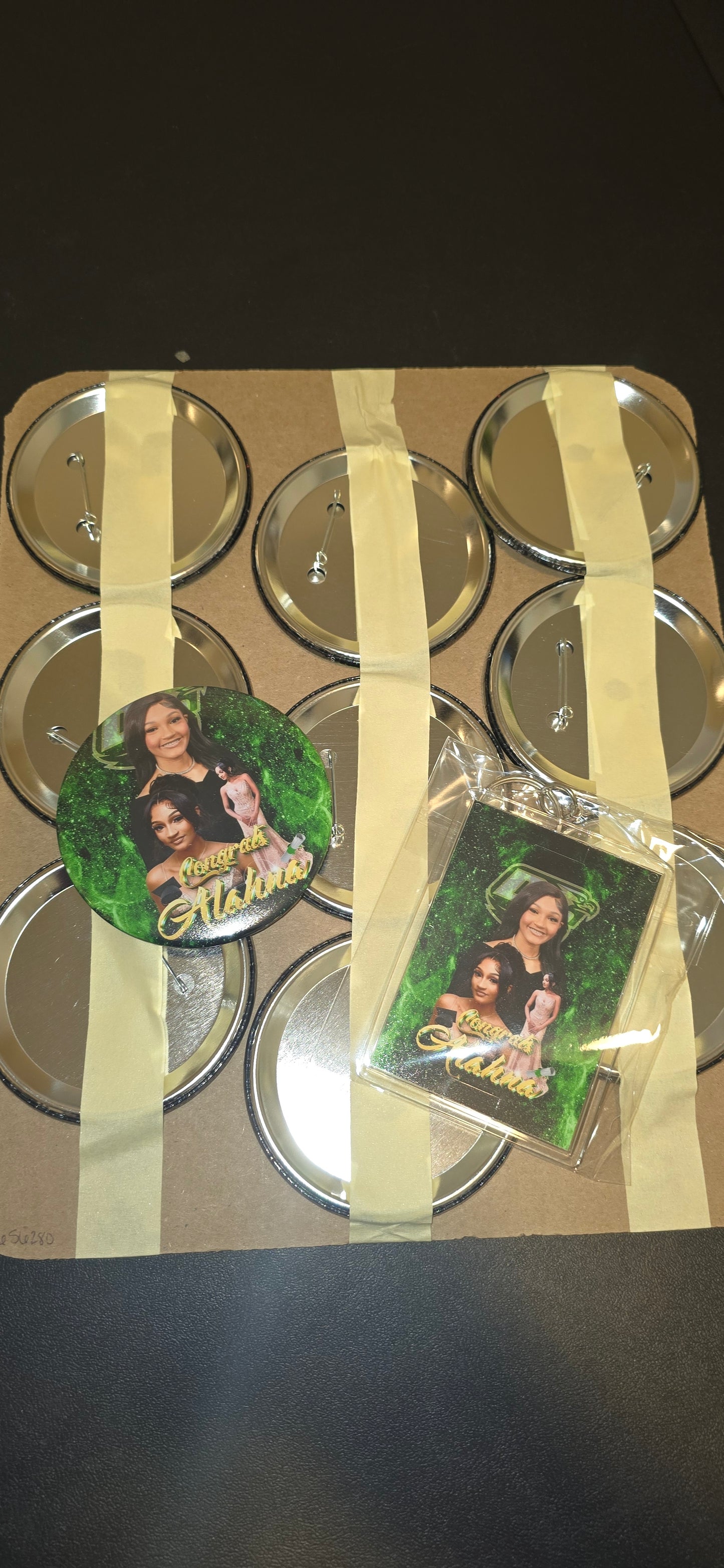 Custom Graduation Buttons